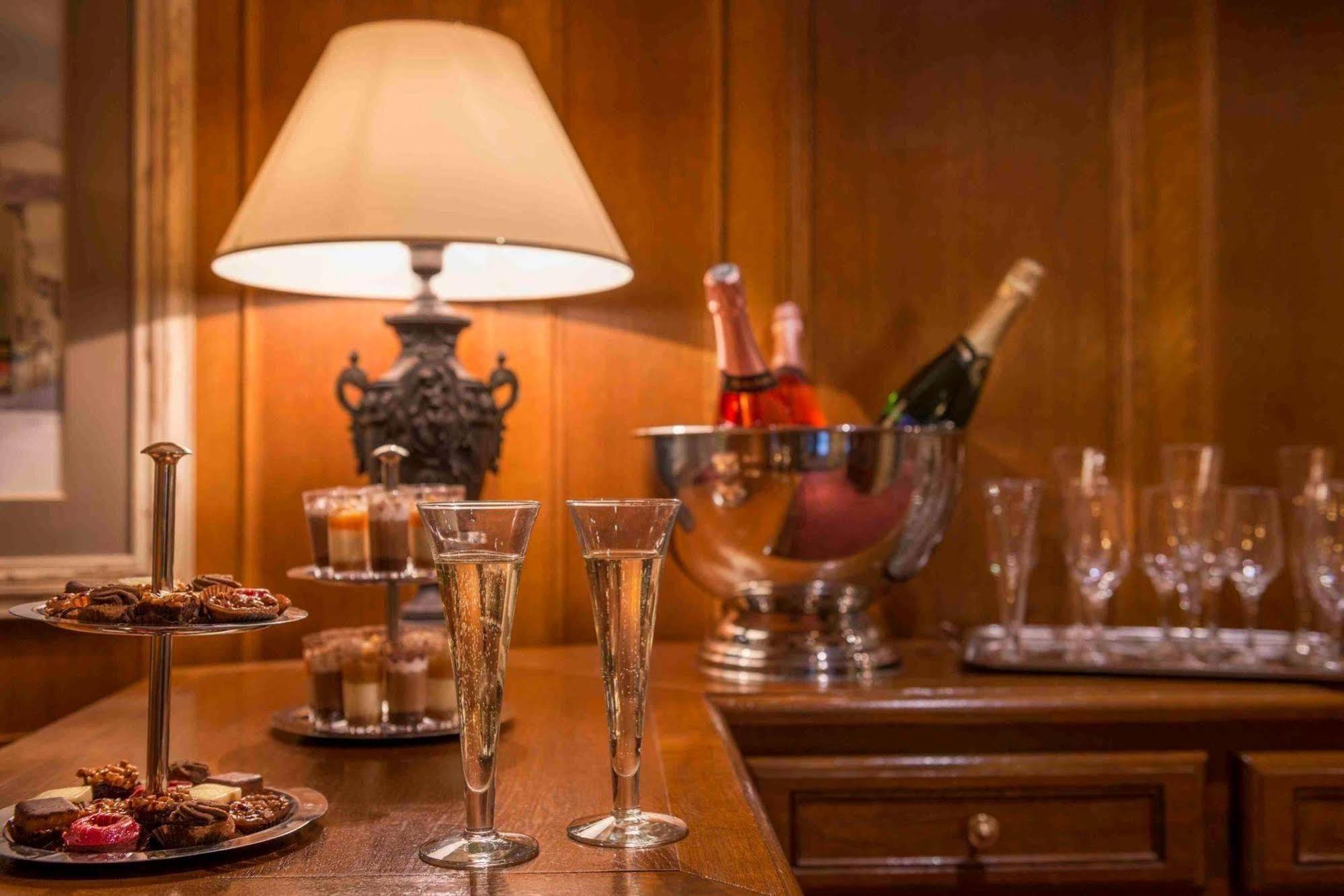 Hotel Du Savoir Париж Екстер'єр фото